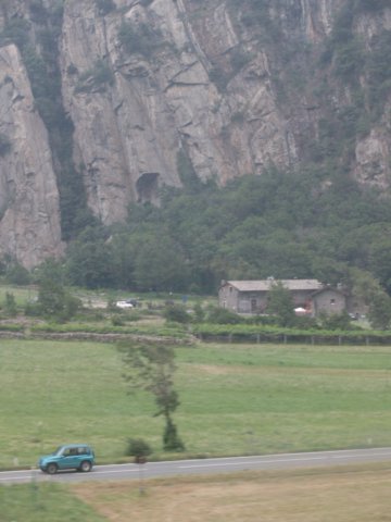p7011694.jpg