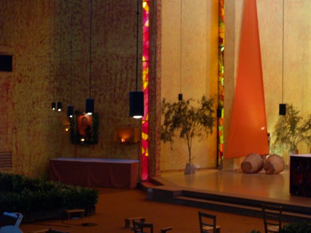 p7041743.jpg